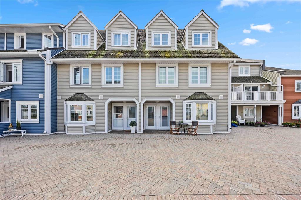 1500 VENETIAN Boulevard Unit# W-17, Point Edward, Ontario, Canada