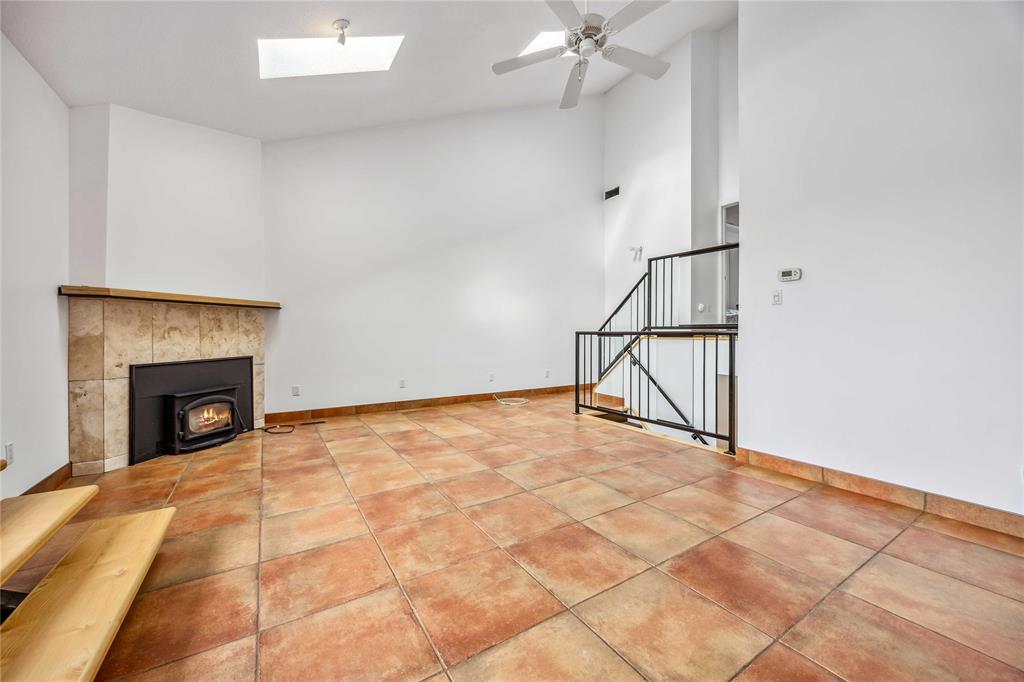 1500 VENETIAN Boulevard Unit# W-17, Point Edward, Ontario, Canada