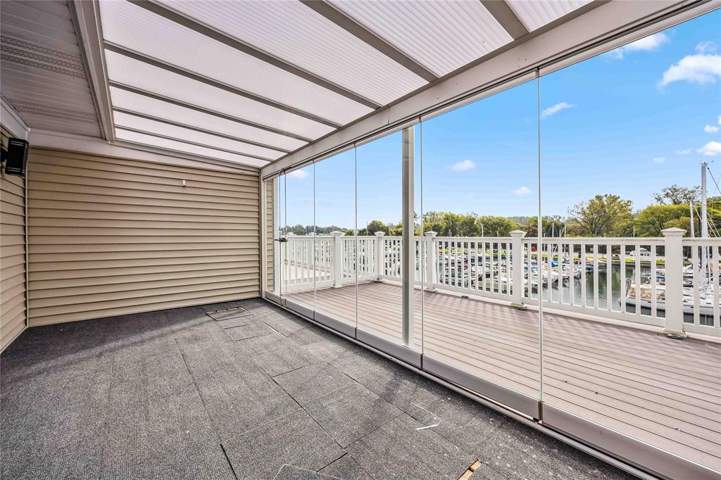 1500 VENETIAN Boulevard Unit# W-17, Point Edward, Ontario, Canada