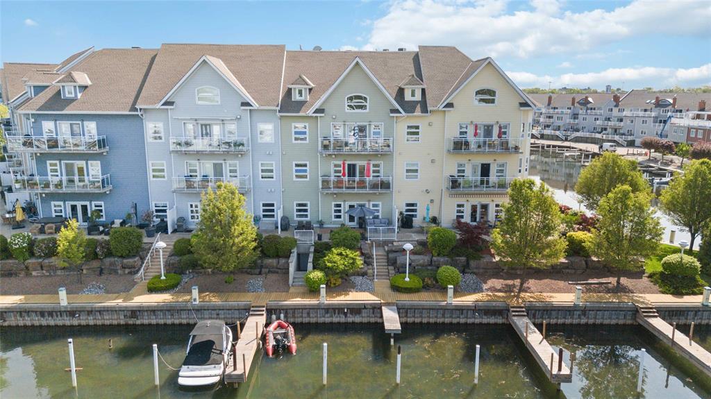 1550 VENETIAN Boulevard Unit# 102, Point Edward, Ontario, Canada