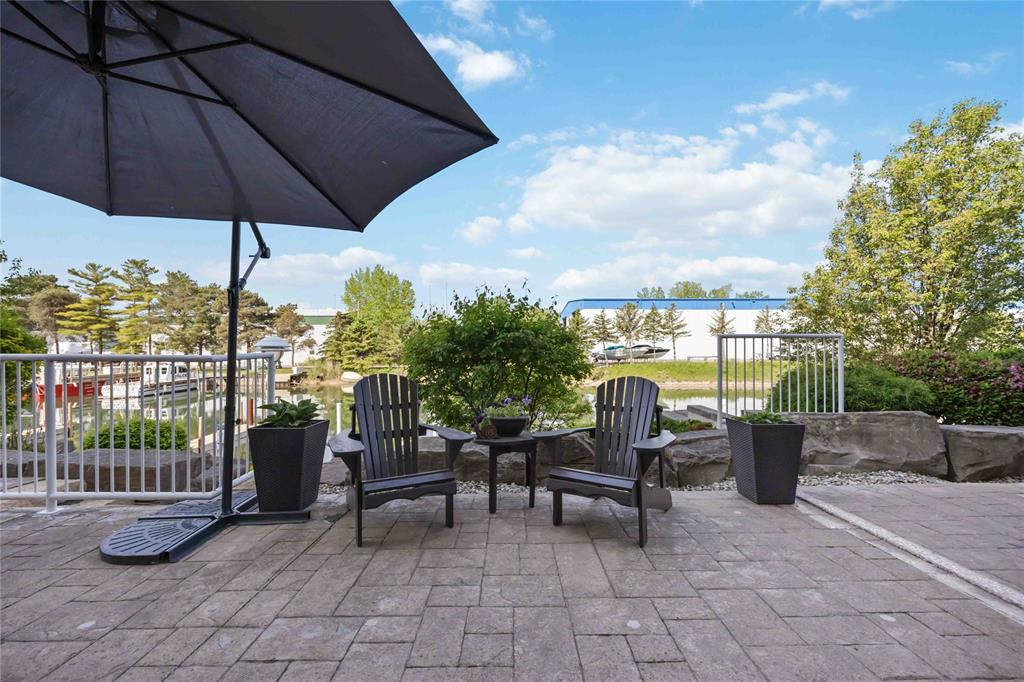 1550 VENETIAN Boulevard Unit# 102, Point Edward, Ontario, Canada