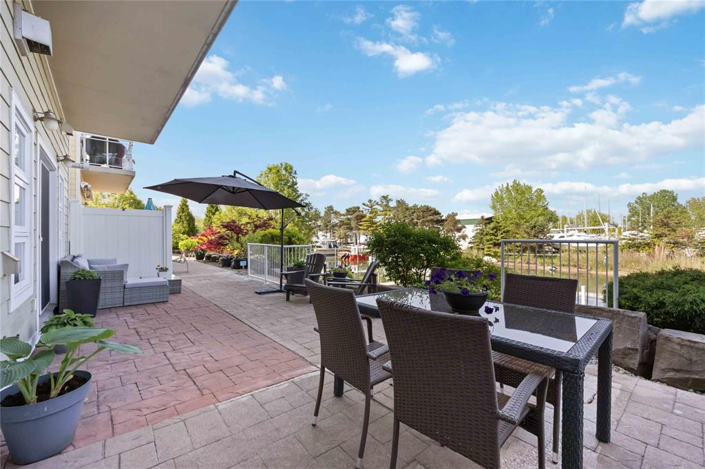 1550 VENETIAN Boulevard Unit# 102, Point Edward, Ontario, Canada