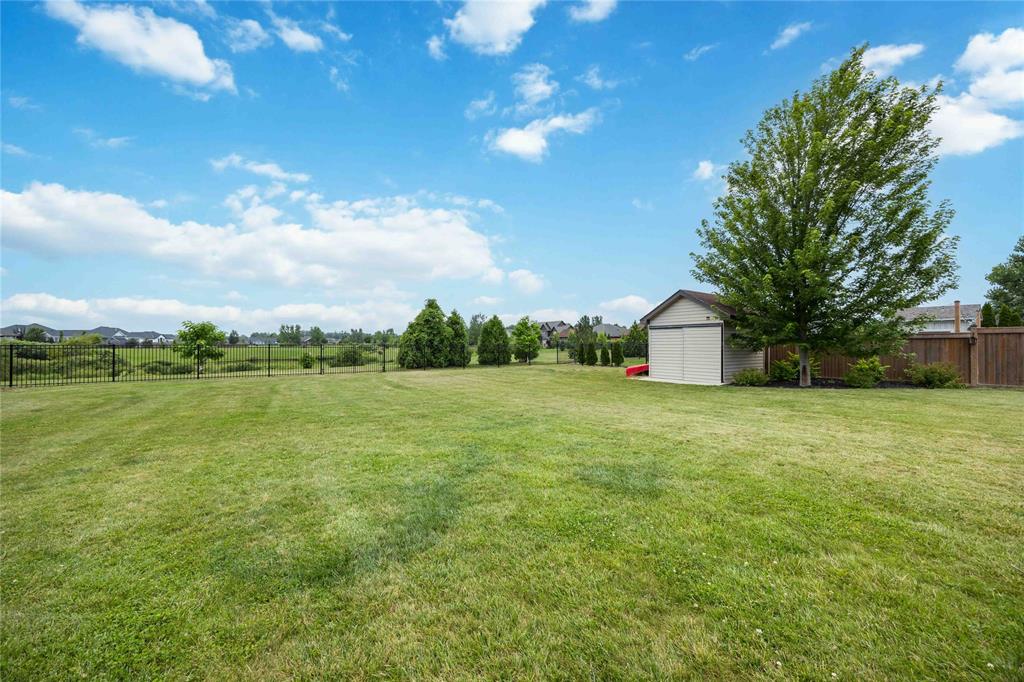 3988 CULLEN Drive, Plympton-Wyoming, Ontario, Canada
