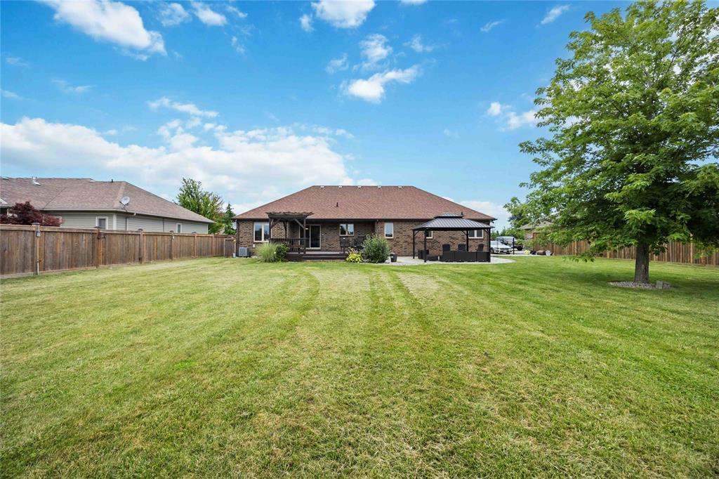3988 CULLEN Drive, Plympton-Wyoming, Ontario, Canada