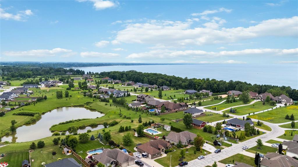 3988 CULLEN Drive, Plympton-Wyoming, Ontario, Canada