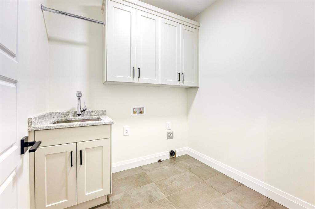 835 MAGNOLIA Lane, Sarnia, Ontario, Canada photo 30