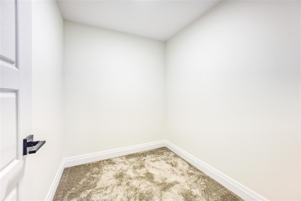 835 MAGNOLIA Lane, Sarnia, Ontario, Canada photo 39