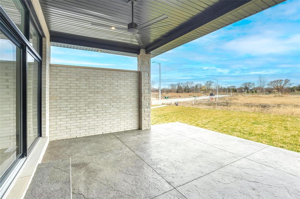 835 MAGNOLIA Lane, Sarnia, Ontario, Canada photo 40