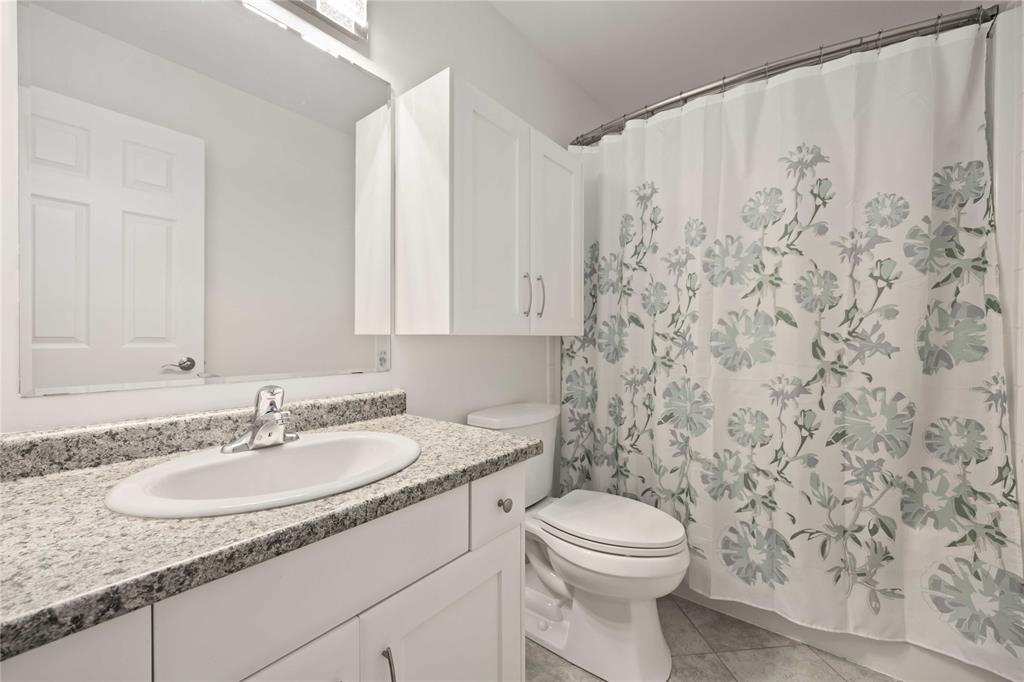 813 CARRIAGE Way, Sarnia, Ontario, Canada photo 14