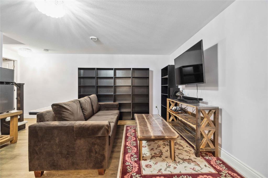 813 CARRIAGE Way, Sarnia, Ontario, Canada photo 19