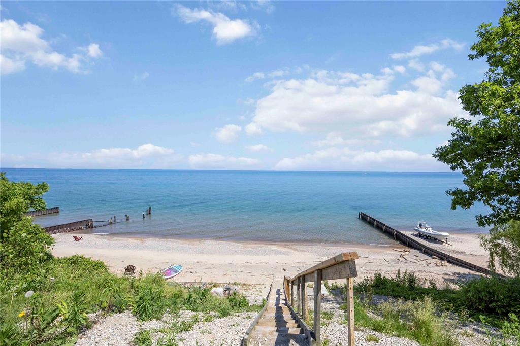 1898 LAKESHORE Road, Sarnia, Ontario, Canada photo 7