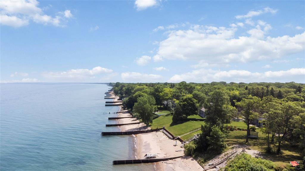 1898 LAKESHORE Road, Sarnia, Ontario, Canada photo 18