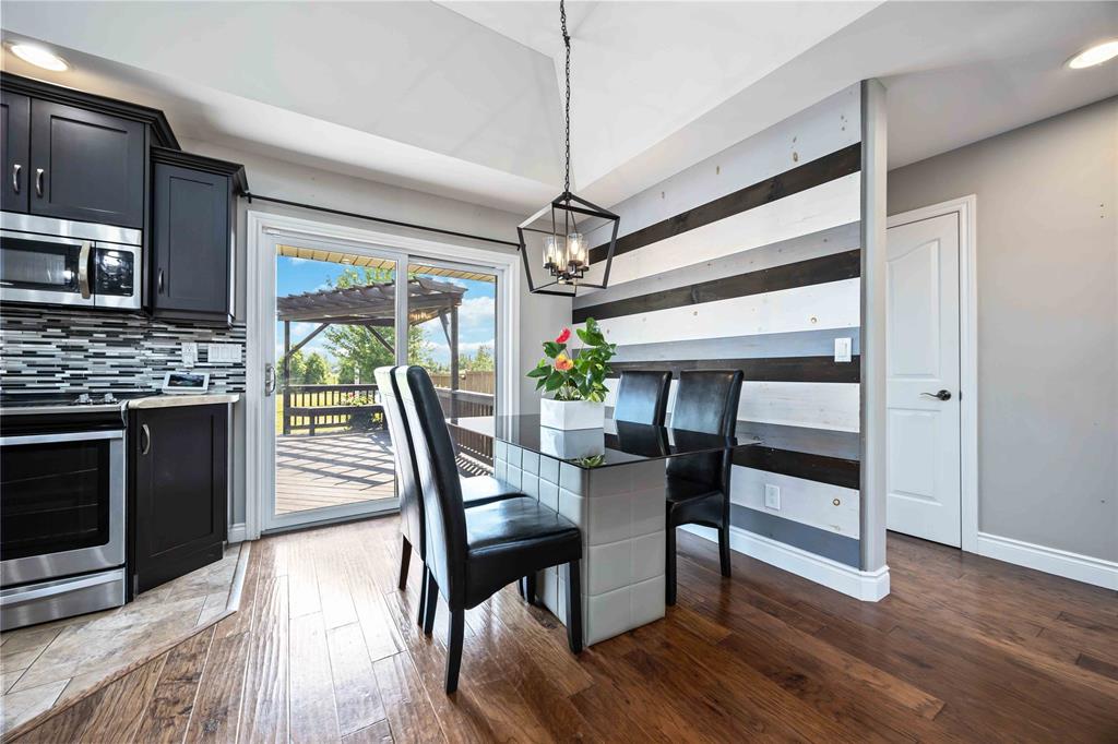 3988 CULLEN Drive, Plympton-Wyoming, Ontario, Canada photo 10