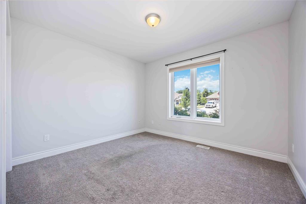 3988 CULLEN Drive, Plympton-Wyoming, Ontario, Canada photo 14