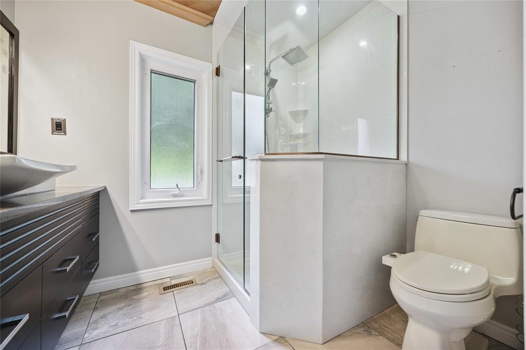 1866 BLACKWELL Road, Sarnia, Ontario, Canada photo 28