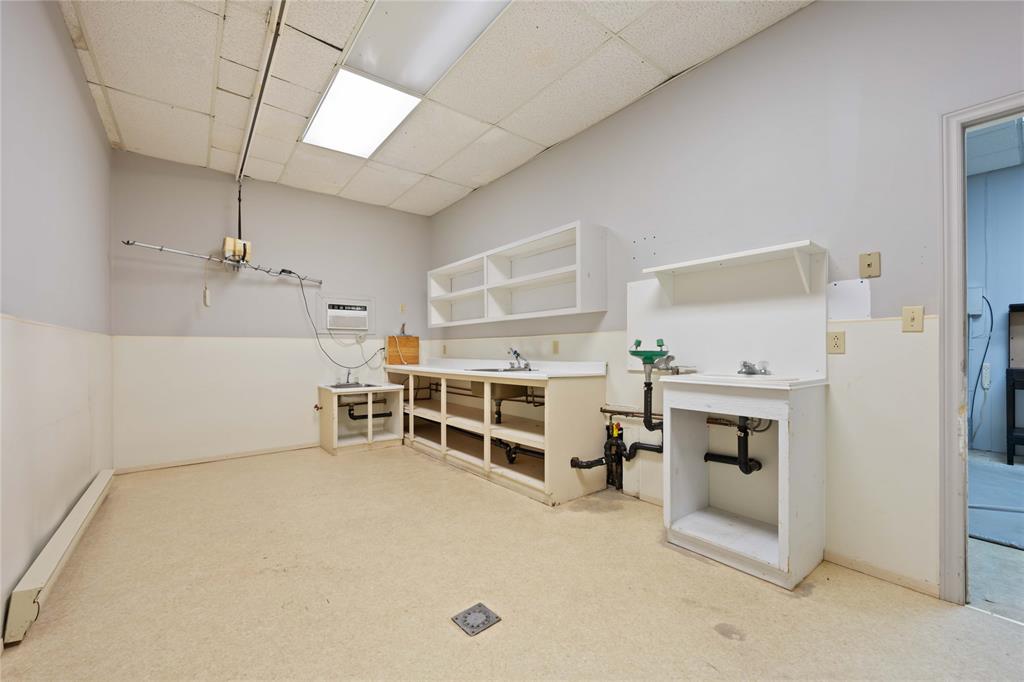 123 King Street East, Lambton Shores, Ontario, Canada photo 22