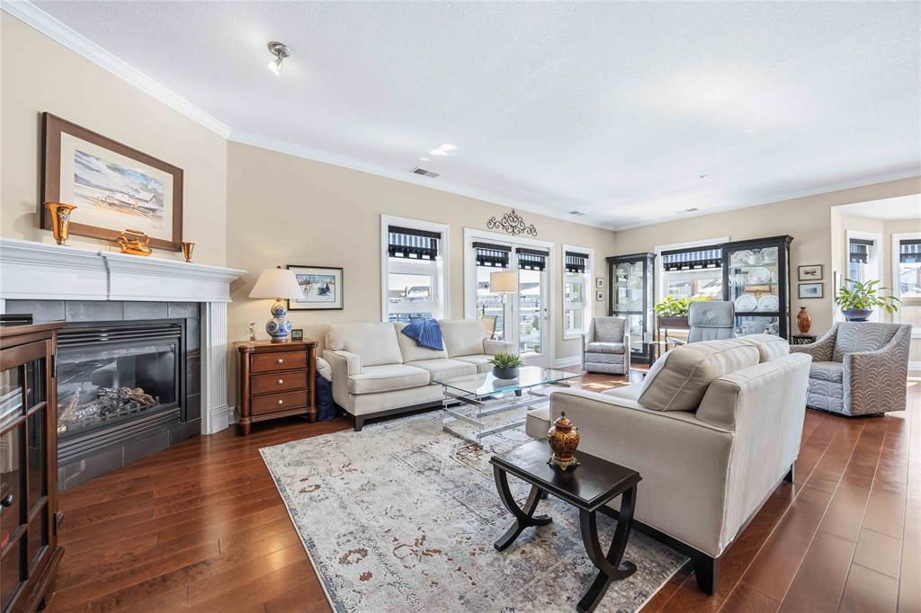 1550 VENETIAN Boulevard Unit# 214, Point Edward, Ontario, Canada photo 3