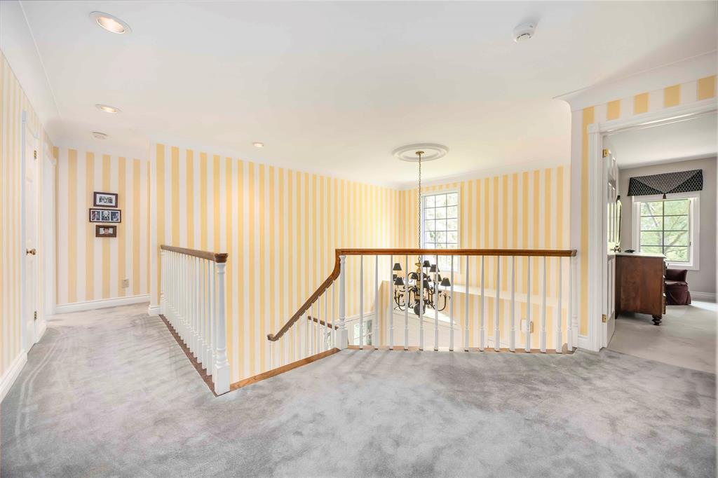 1343 HILLCREST-NISBIT Drive, Sarnia, Ontario, Canada photo 14