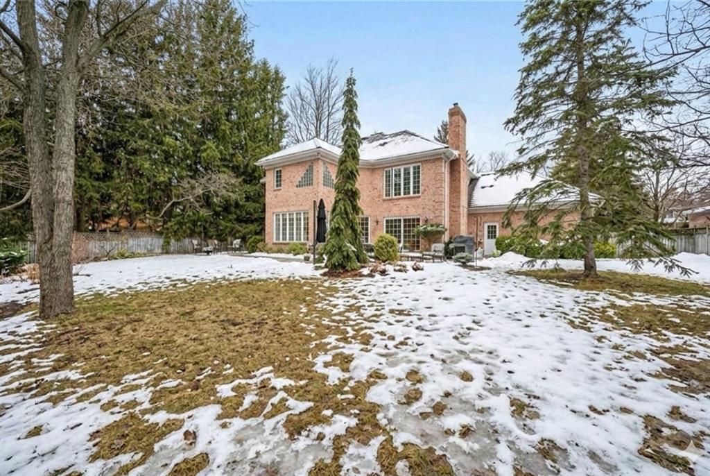 1343 HILLCREST-NISBIT Drive, Sarnia, Ontario, Canada photo 27