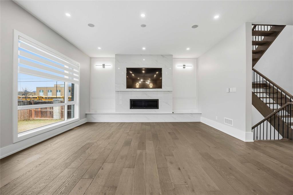 101 LIZUCHA Drive, Sarnia, Ontario, Canada photo 4