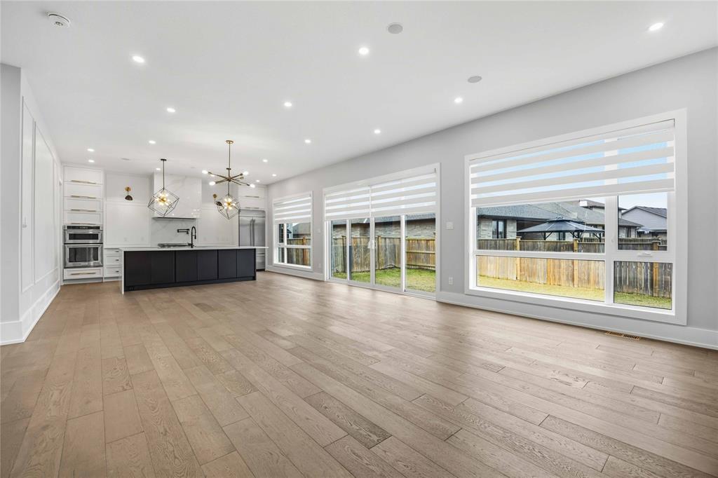 101 LIZUCHA Drive, Sarnia, Ontario, Canada photo 7