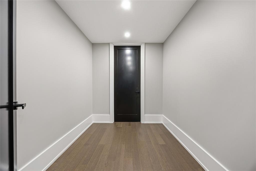 101 LIZUCHA Drive, Sarnia, Ontario, Canada photo 26