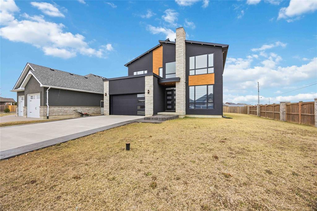 101 LIZUCHA Drive, Sarnia, Ontario, Canada photo 28