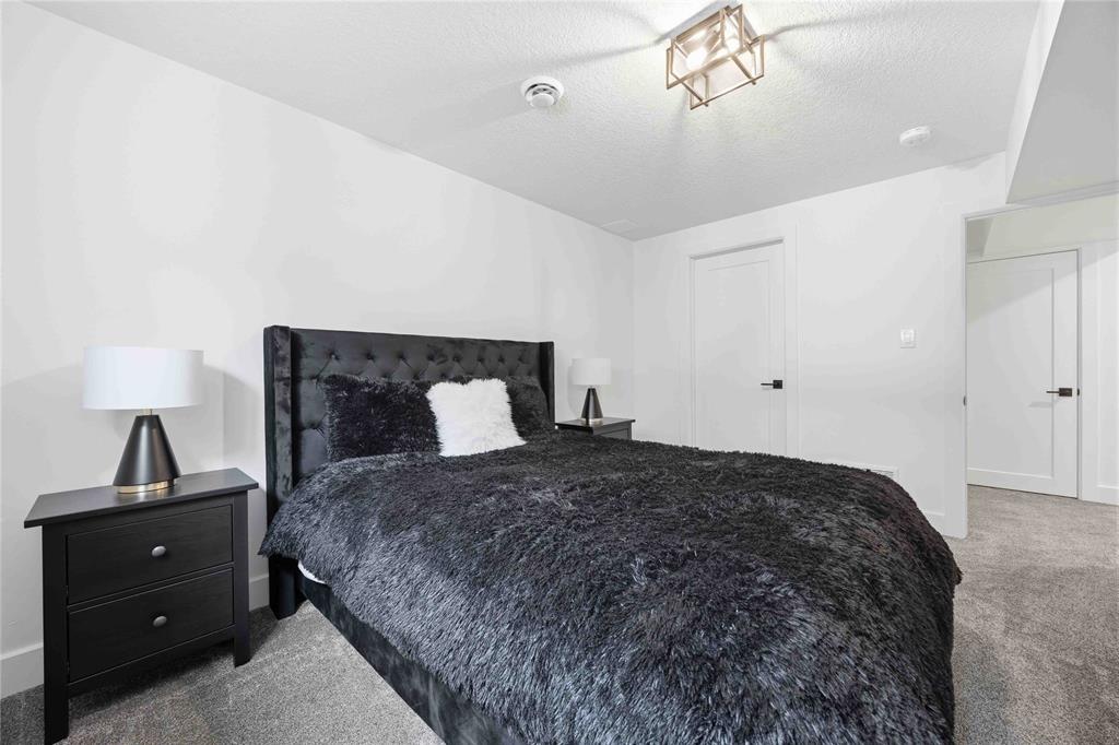 3745 QUEEN Street, Plympton-Wyoming, Ontario, Canada photo 29