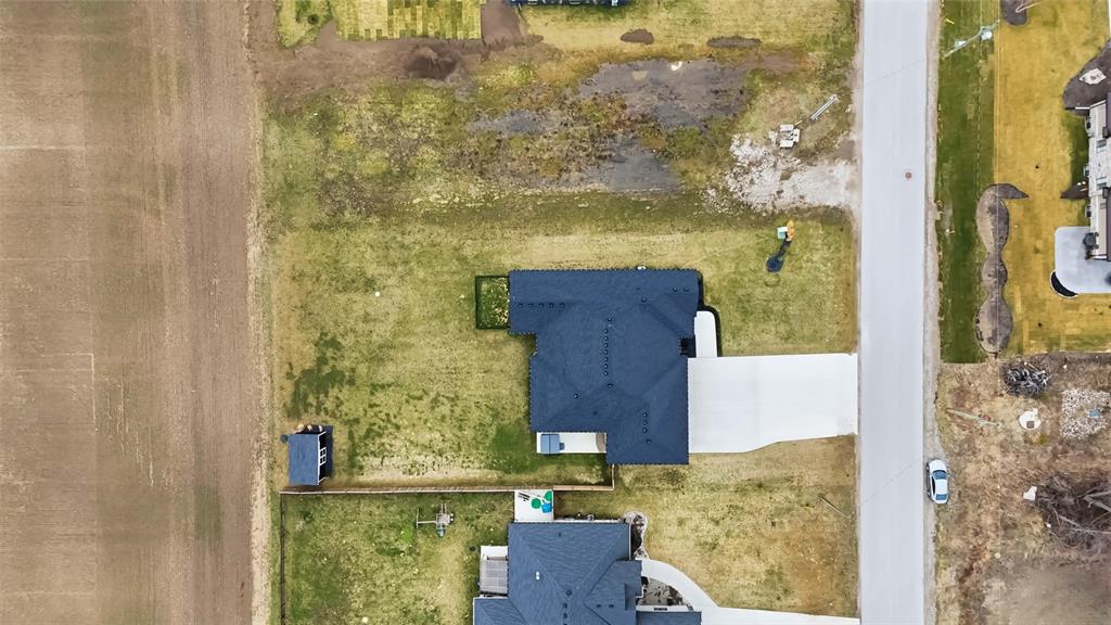 3745 QUEEN Street, Plympton-Wyoming, Ontario, Canada photo 50