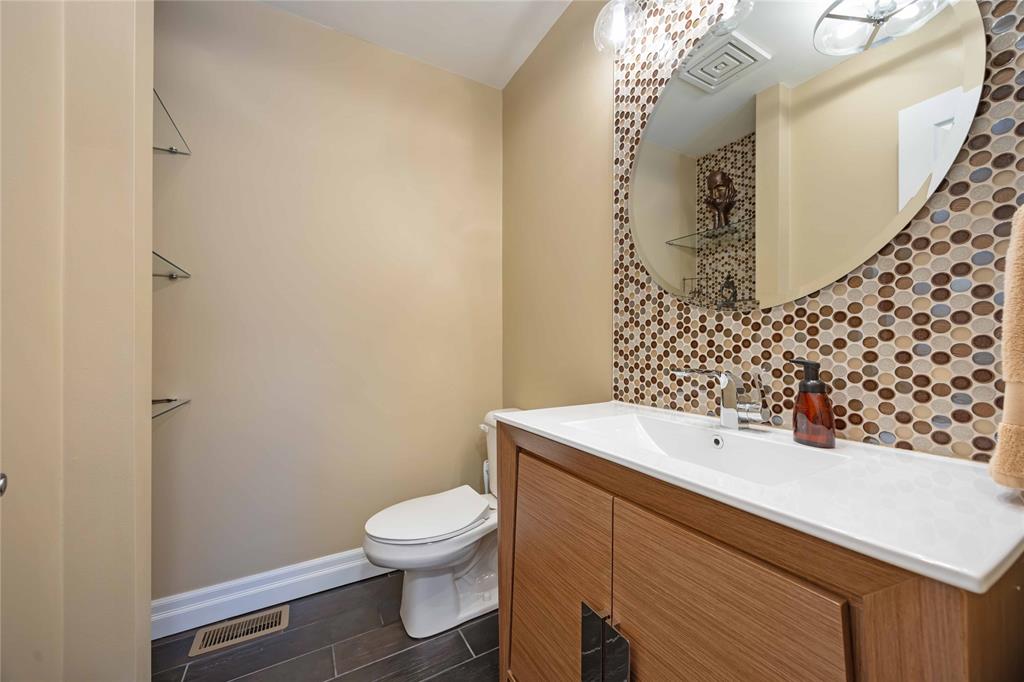 1867 PINERIDGE Trail, Sarnia, Ontario, Canada photo 20