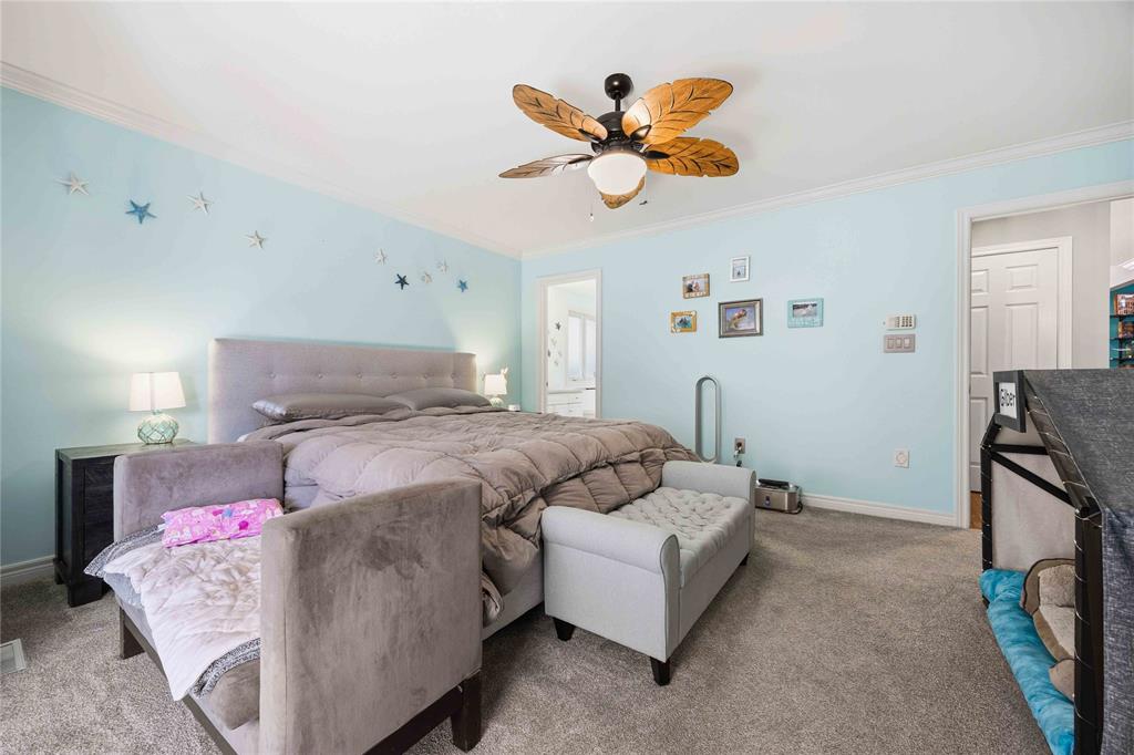 608 MC MASTER Court, Sarnia, Ontario, Canada photo 13