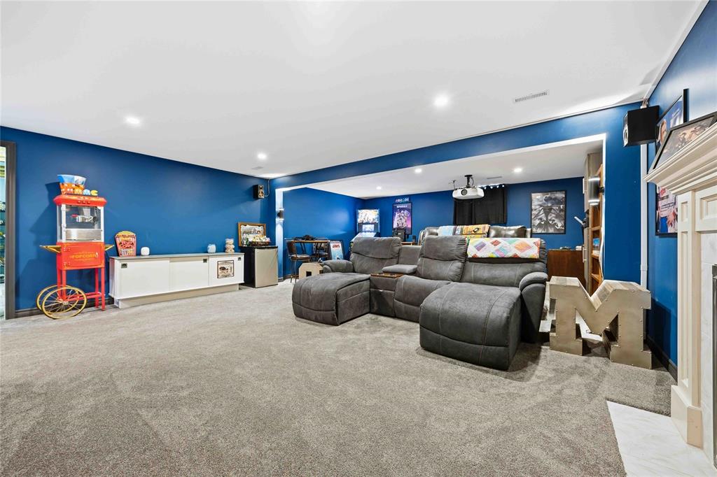 608 MC MASTER Court, Sarnia, Ontario, Canada photo 23