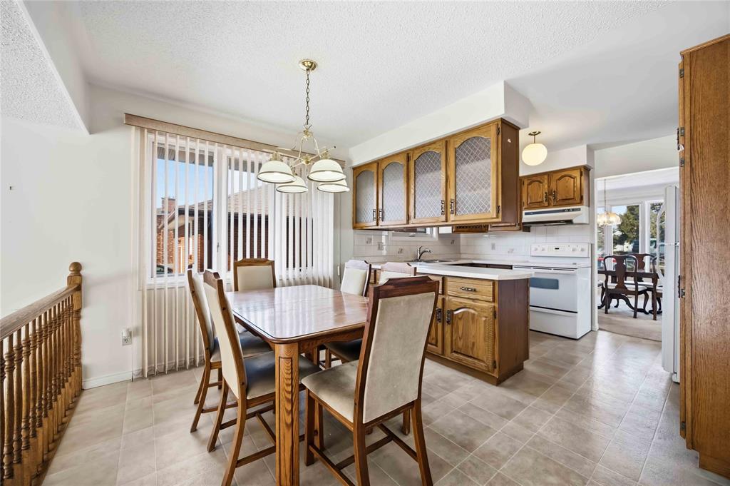 885 MAXWELL Street, Sarnia, Ontario, Canada photo 11