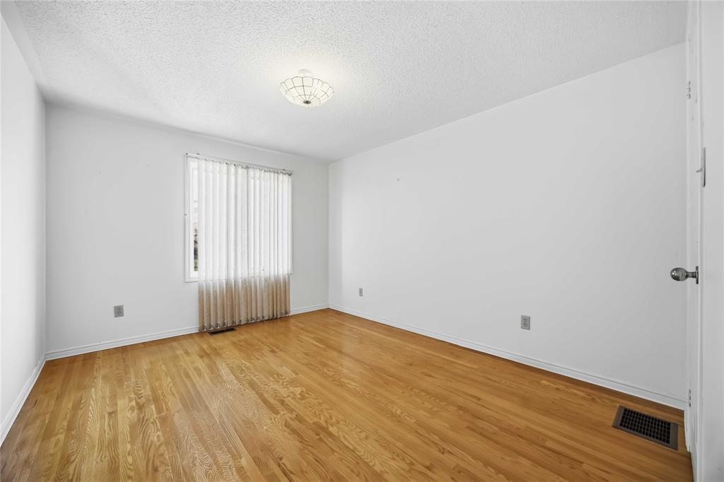 885 MAXWELL Street, Sarnia, Ontario, Canada photo 22