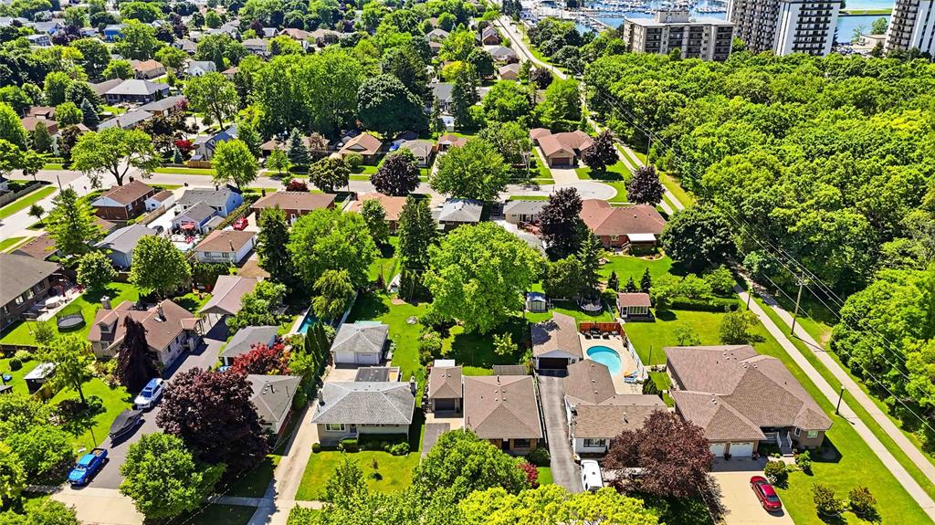 12 LOUISA Street, Point Edward, Ontario, Canada photo 33
