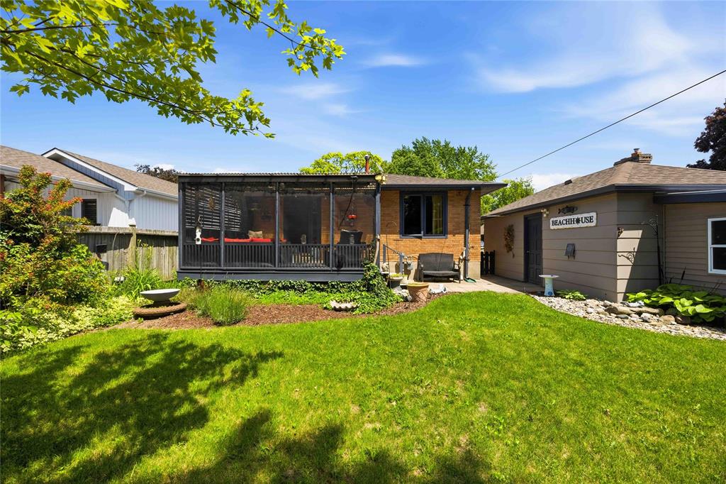 12 LOUISA Street, Point Edward, Ontario, Canada photo 38