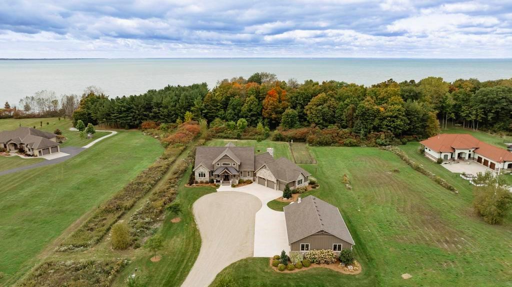 4640 LAKESHORE Road, Plympton-Wyoming, Ontario, Canada photo 49