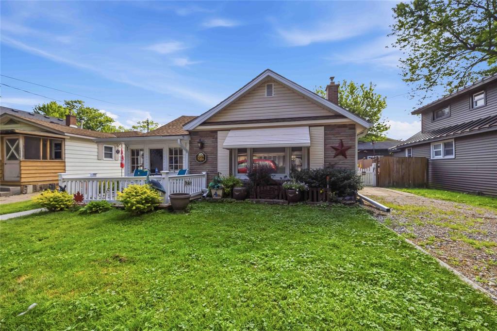 1978 ORCHARD Avenue, Sarnia, Ontario, Canada photo 1