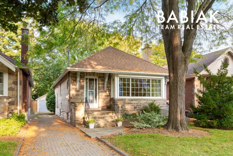 67 Brentwood Road South, Toronto, Ontario, Canada photo 1