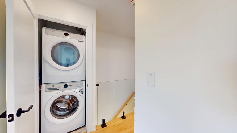 656 Annette Street, Unit 302, Toronto, Ontario, Canada photo 14
