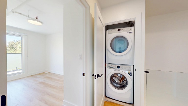 656 Annette Street, Unit 302, Toronto, Ontario, Canada photo 13