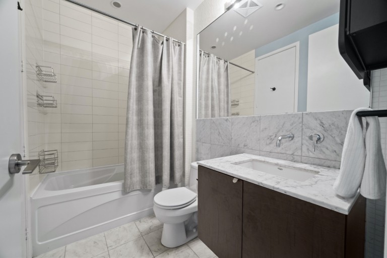 380 Macpherson Avenue, Unit 340, Toronto, Ontario, Canada