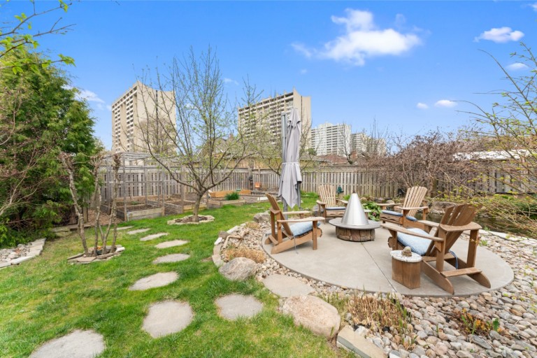 6 Nagel Road, Toronto, Ontario, Canada