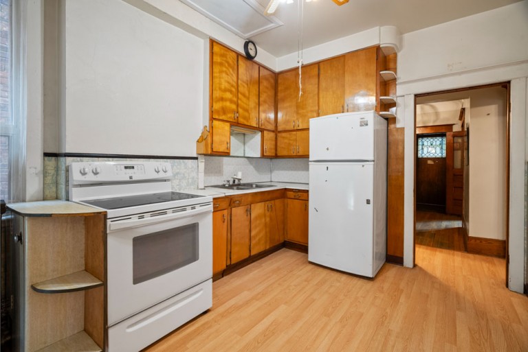 19 Galley Avenue, Toronto, Ontario, Canada photo 12