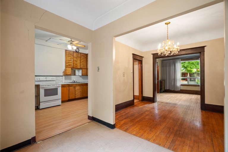19 Galley Avenue, Toronto, Ontario, Canada photo 18