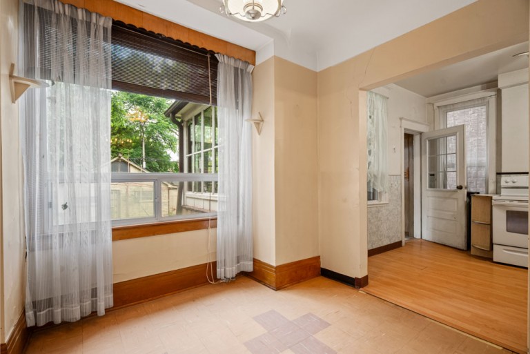 19 Galley Avenue, Toronto, Ontario, Canada photo 11