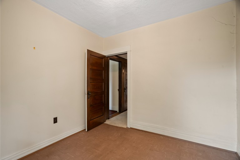 19 Galley Avenue, Toronto, Ontario, Canada photo 29