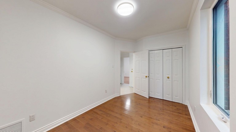 226 Pacific Avenue, Main, Toronto, Ontario, Canada photo 16