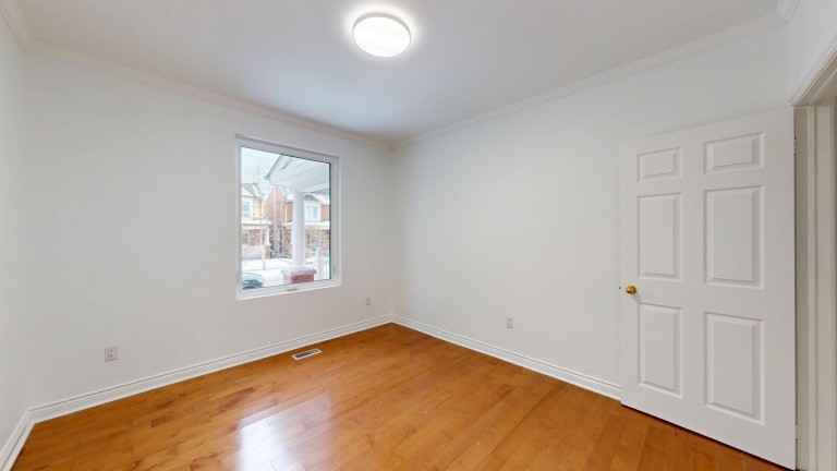 226 Pacific Avenue, Main, Toronto, Ontario, Canada photo 11