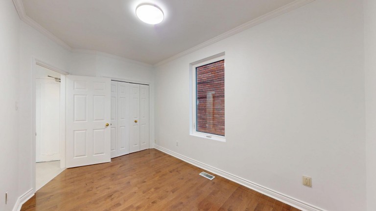 226 Pacific Avenue, Main, Toronto, Ontario, Canada photo 14